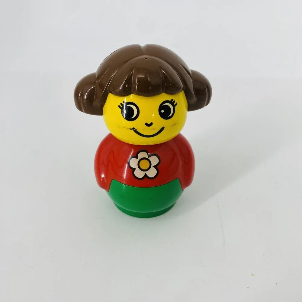Vintage Lego Duplo Daisy Girl 4